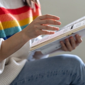 خواندن مجله